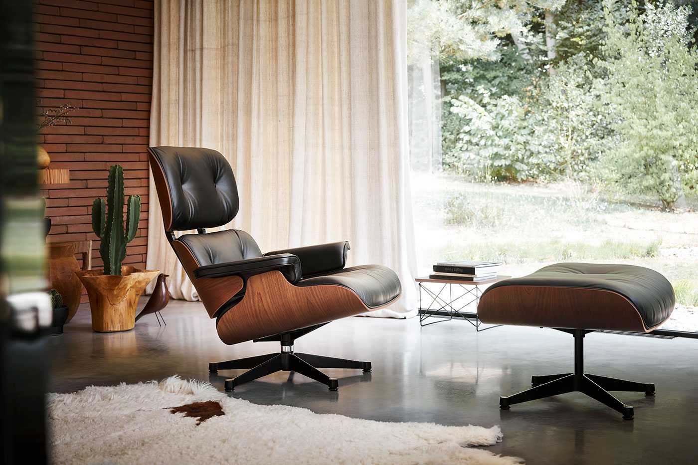 eames-chair-mahagony