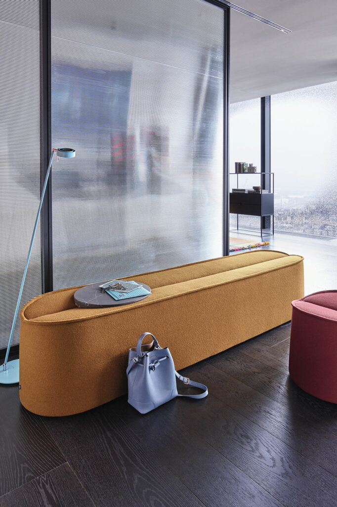 cor-nenou-bank-designklassiker